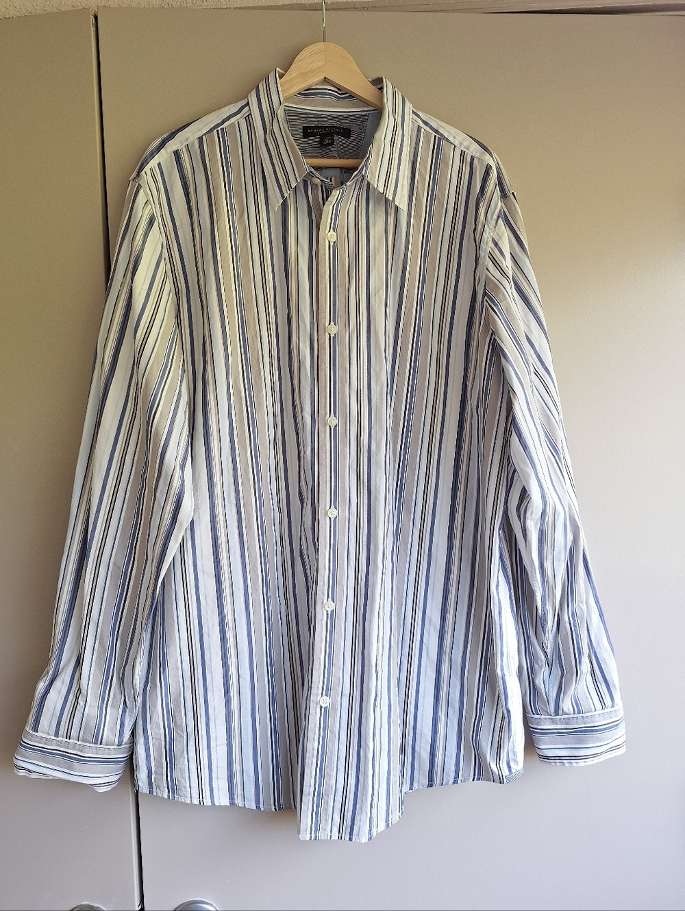 Banana Republic Mens XL Classic Fit Striped Button-Down Shirt NWT